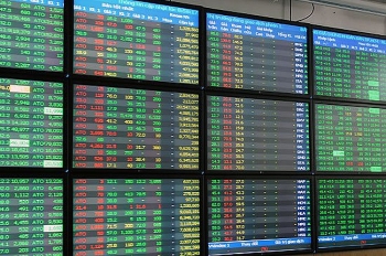 Đề xuất giá dịch vụ chứng khoán tại các tổ chức kinh doanh chứng khoán