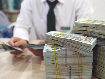 Tỷ giá không chịu áp lực vào cuối năm