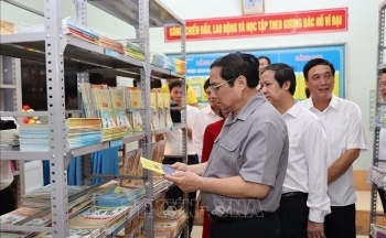 Thủ tướng Phạm Minh Chính kiểm tra công tác chuẩn bị năm học mới tại Phú Thọ