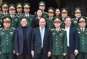 Thủ tướng thăm Lữ đoàn bảo vệ tuyến đảo Đông Bắc Tổ quốc