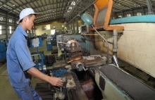 Focusing on  development of  key support industries