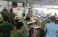 Bắt giữ tận gốc đường dây sản xuất hàng nhái thương hiệu The North Face