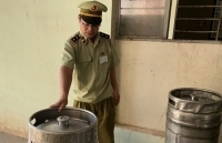 Bình Phước: Phát hiện và xử lý 900 lít bia hơi không rõ nguồn gốc