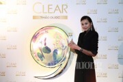 Clear ra mắt dòng sản phẩm dầu gội Thảo dược mới
