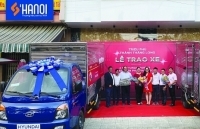 Sơn Hà Nội trao tặng xe Hyundai Porter cho đối tác xuất sắc phía Nam