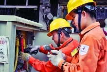 EVN meets record power demand, urges power saving