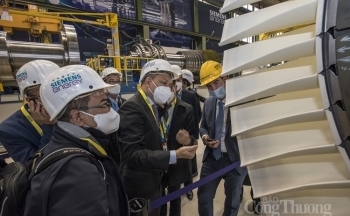 Hợp tác với tập đoàn lớn về phát triển năng lượng