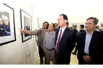 “Khoảnh khắc vùng Than” - tái hiện cuộc sống thợ mỏ