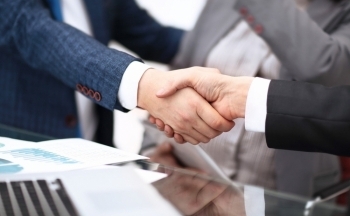 Giao dịch với “bạn hàng” quốc tế: Doanh nghiệp chủ động xác minh đối tác, giảm rủi ro