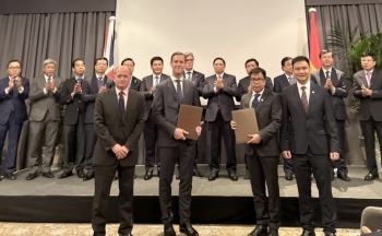 Ký kết hợp tác phát triển điện gió giữa Việt Nam và Đức