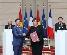 Vietnam, France tighten strategic partnership
