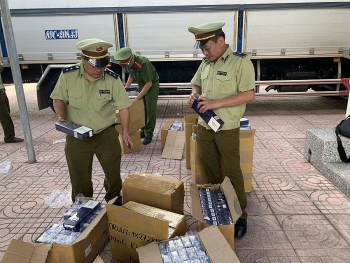 Quản lý thị trường xử lý nhiều vụ vận chuyển, kinh doanh thuốc lá nhập lậu