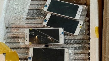 Thu giữ hơn 5.000 điện thoại di động, linh kiện điện tử nhập lậu