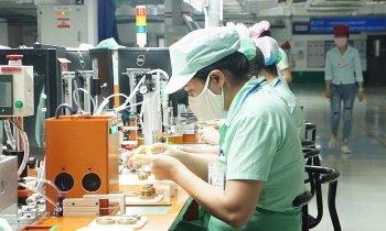 Lao động có việc làm tăng trong 6 tháng đầu năm