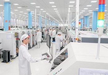 Khắc phục nguy cơ thiếu hụt lao động khi bình thường mới