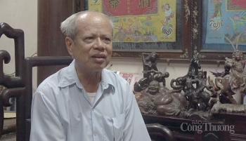 Nghệ nhân Dương Thế Tỵ: Người “giữ lửa” nghề gỗ mỹ nghệ Đồng Kỵ