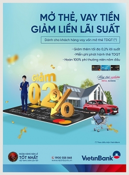 Khách hàng vay vốn khi mở thẻ TDQT VietinBank được nhận nhiều ưu đãi