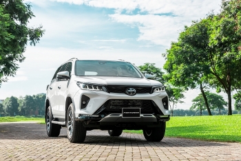 Toyota Việt Nam cùng hệ thống đại lý ưu đãi lớn cho khách mua xe