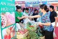 Nhiều đặc sản  thành hàng hóa