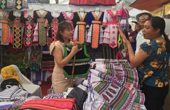 Doanh nghiệp Lai Châu: