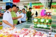 Hàng đóng gói sẵn: Báo động tình trạng “cân điêu, đong thiếu”