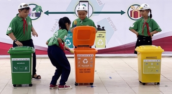 Tìm lời giải cho “bài toán” rác thải nhựa