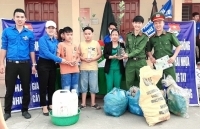 Những nghĩa cử đẹp  trong Tháng Thanh niên