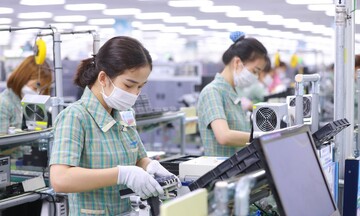 Kích cầu tăng trưởng trong bối cảnh bất định