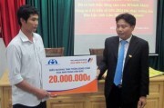 Pjico thưởng nóng tài xế dìu xe khách mất phanh cứu người
