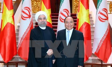 Thủ tướng Nguyễn Xuân Phúc tiếp Tổng thống Iran Hassan Rouhani
