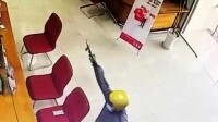 Bắt giữ nghi phạm cướp ngân hàng ở Tiền Giang