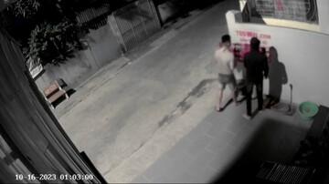 Phun sơn quảng cáo cờ bạc 1