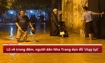 Lũ về trong đêm, người dân Nha Trang dọn đồ ‘chạy lụt’