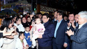 Thủ tướng Phạm Minh Chính cùng nhân dân tỉnh Cao Bằng đón năm mới 2024