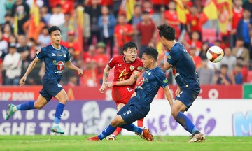 Hồng Lĩnh Hà Tĩnh đánh bại HAGL trên sân nhà ở lượt trận vòng 9 V.League 2023/2024