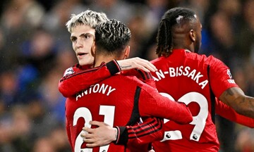 Chelsea lội ngược dòng trước MU