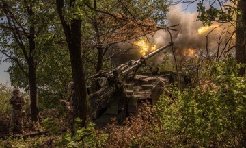 Pháo tự hành CAESAR do Pháp cung cấp cho Ukraine khai hỏa tại Donetsk