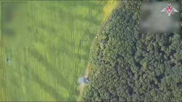 Video UAV Lancet Nga phá hủy xe tăng của Ukraine ở Kursk