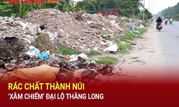 Hà Nội: Rác chất thành núi, ‘xâm chiếm’ đại lộ Thăng Long