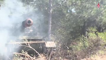 Xe tăng Nga khai hỏa chặn lực lượng Ukraine rút lui theo hướng Nam Donetsk