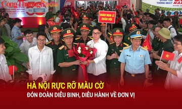 Hà Nội rực rỡ cờ hoa đón đoàn diễu binh, diễu hành trở về