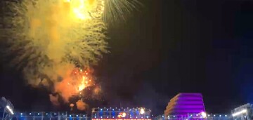 Màn trình diễn pháo hoa tại lễ hội