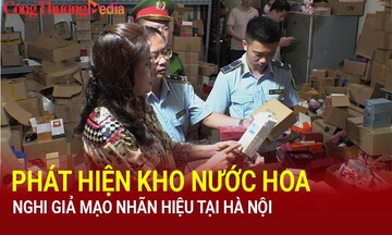 Phát hiện hàng nghìn chai nước hoa nghi giả mạo nhãn hiệu tại Hà Nội