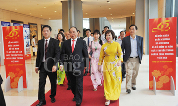 Ngành Công Thương đón nhận Huân chương Hồ Chí Minh