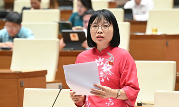  Xử phạt hành chính không thể “vừa đá bóng, vừa thổi còi”