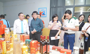 TP. Hồ Chí Minh: Mở rộng thị trường tiêu thụ cho sản phẩm công nghiệp nông thôn