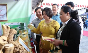 Bạc Liêu chủ động tiêu thụ hàng hóa vùng dân tộc thiểu số