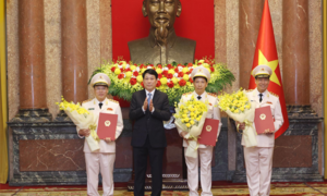 3 Thứ trưởng Bộ Công an được thăng cấp bậc hàm lên Thượng tướng