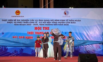 Thúc đẩy tiêu dùng bền vững, kinh tế tuần hoàn qua Hội thi thời trang tái chế