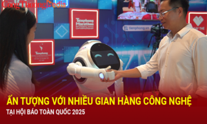 Ấn tượng với nhiều các gian hàng công nghệ tại Hội báo toàn quốc 2025
